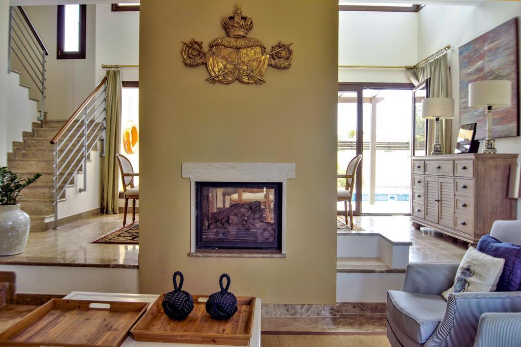 Villa Vikla ปิสซูรี ภายนอก รูปภาพ